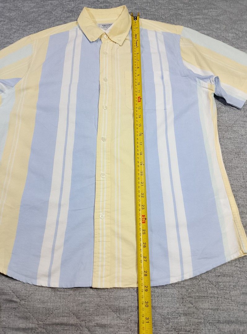 Net men Oxford button down short sleeve shirt (Category: Formal Shirts) located in Cadiz. Submitted by comradstuff (Listing ID 1445604086, Image 3). Description: Net men Oxford button down short sleeve shirt *with barely noticeable stains please see last photos w 22" l 29".