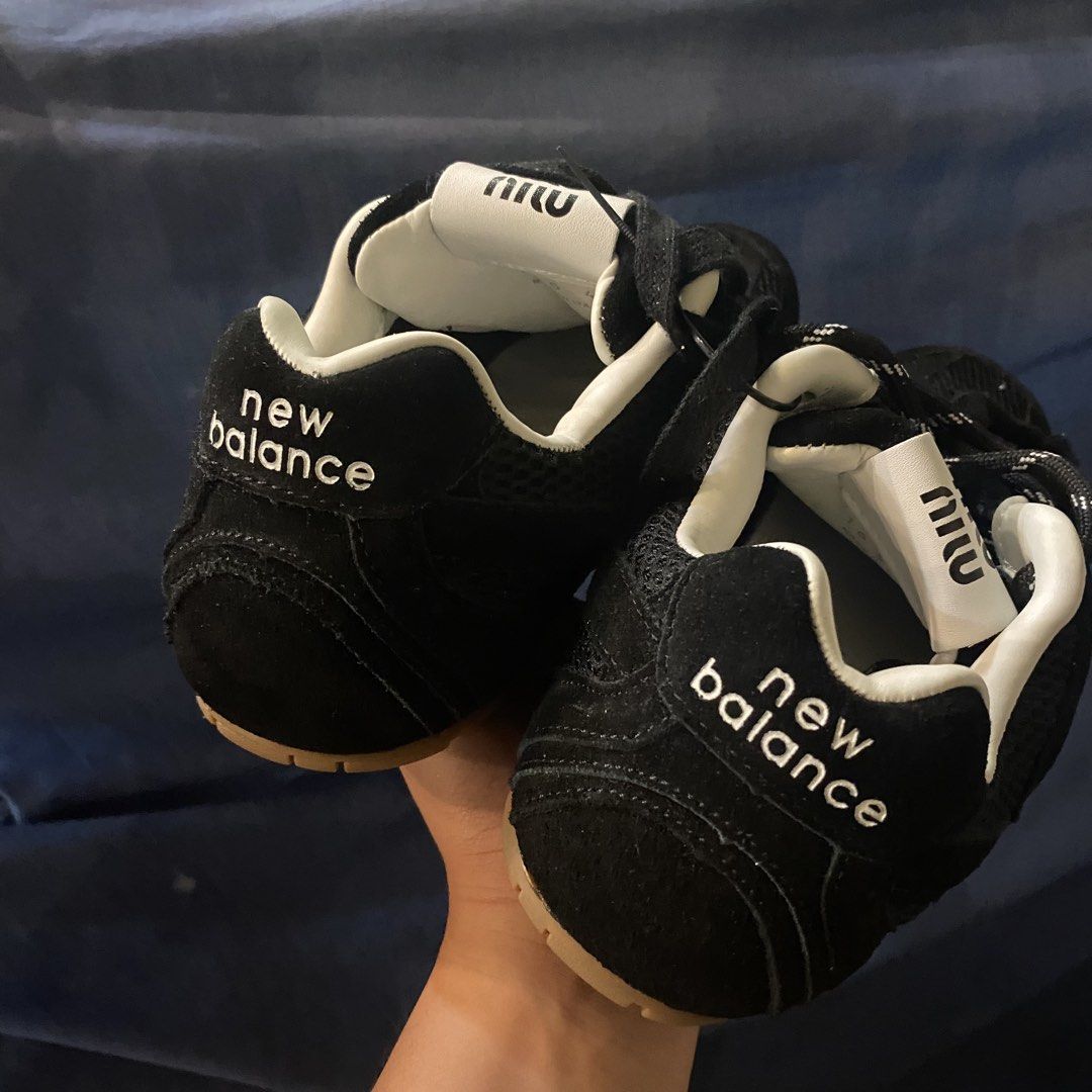 New Balance x Miu Miu (Category: Sneakers) located in Iloilo. Submitted by .dresshttps (Listing ID 1445468442, Image 3). Description: Size: 42 Like new No Flaws.