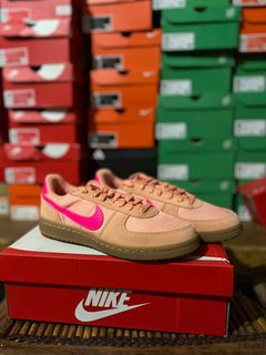 (Category: ) located in . Submitted by sneakerfire (Listing ID 1445421706, Image 1). Description: .
