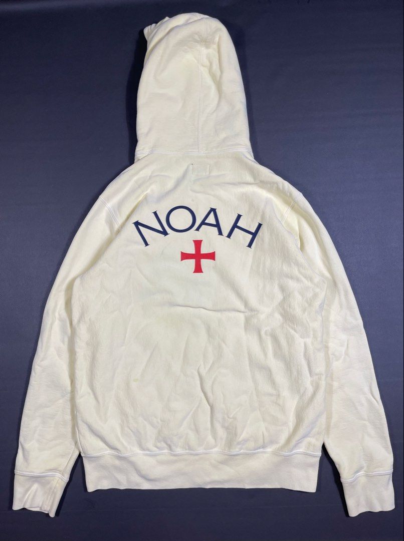 Noah NYC Classic Zip-Up Hoodie (Category: Hoodies) located in Caloocan City. Submitted by dapreluv (Listing ID 1445576731, Image 2). Description: Noah NYC Classic Zip-Up Hoodie Authentic Issues on pic Width: 23” Shoulder: 19” Sleeves: 28” Length: 29” .