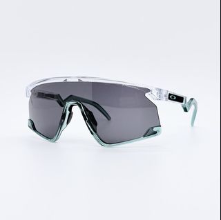 (Category: ) located in . Submitted by gearoutfitters (Listing ID 1445468180, Image 1). Description: .