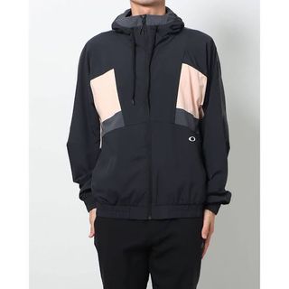 (Category: ) located in . Submitted by wintersummerboutique (Listing ID 1445497036, Image 1). Description: .