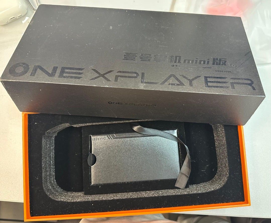 ONE XPLAYER Mini Pro Handheld Gaming PC489828835090780161