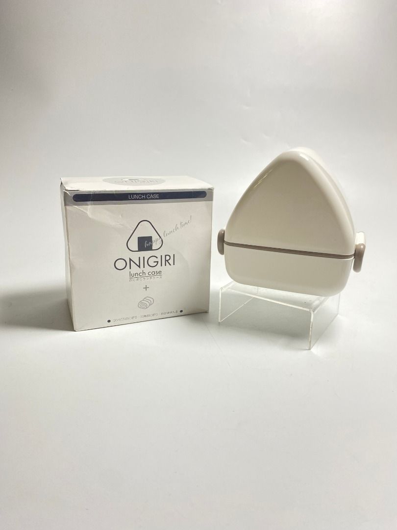 Onigiri Lunch Case (Category: Food Organization & Storage) located in Bacoor. Submitted by banananana12 (Listing ID 1445533383, Image 1). Description: Onigiri Lunch Case - 4.5 inches - Cute triangular lunch case perfect for onigiri. - Designed to fit convenience store onigiri perfectly. - Includes a separate container for side dishes. - Ideal for convenient and stylish packed lunches..