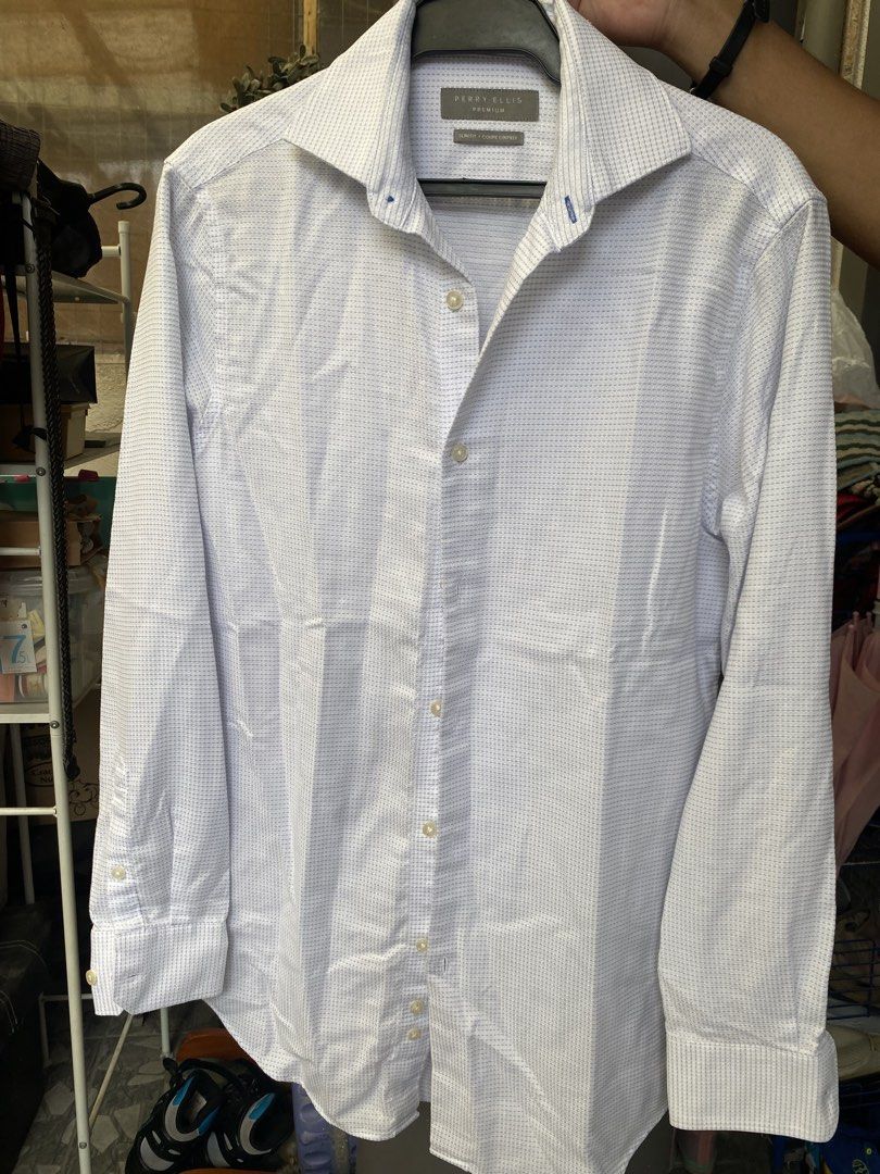 Perry Ellis White Long-sleeve Slim Fit [SMALL] (Category: Formal Shirts) located in San Jose del Monte. Submitted by gigjhoe (Listing ID 1445481743, Image 3). Description: Small.