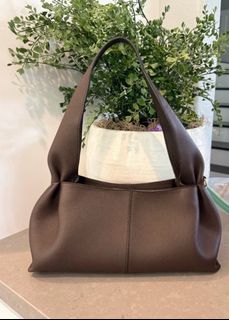 (Category: ) located in . Submitted by preloved2luv. (Listing ID 1445601665, Image 1). Description: .