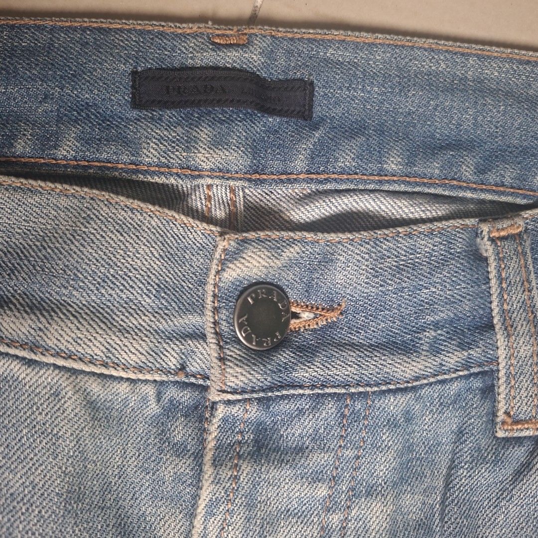 PRADA MILANO Light Wash Denim Jeans Button Fly Size 34 (Category: Jeans) located in Santa Maria. Submitted by xejdm.finds (Listing ID 1445433048, Image 3). Description: Waist - 34 - 36 Lenght - 40 Hem - 9 - Brand: PRADA MILANO - Style: Light wash denim jeans - Closure: Button fly - Pockets: Classic five-pocket styling - Details: Leather logo patch at the back - Size: 34 - Occasion: Great for everyday wear.