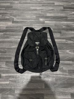 (Category: ) located in . Submitted by yougot.thrifted (Listing ID 1445441056, Image 1). Description: .