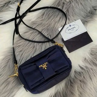 (Category: ) located in . Submitted by preloved__dearies (Listing ID 1445570235, Image 1). Description: .