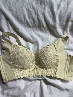 (Category: ) located in . Submitted by eoaaa (Listing ID 1445533594, Image 1). Description: .