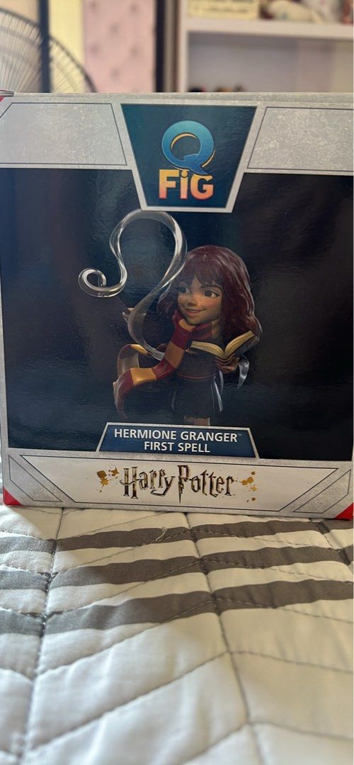 Q Fig Harry Potter Hermione Granger First Spell Figurine (Category: Figurines & Statues) located in Taguig. Submitted by luckythebichon (Listing ID 1445486521, Image 2). Description: Q Fig collectible figurine of Hermione Granger casting her first spell. From the Harry Potter series. Comes in original packaging. MOP: Maya/Gcash Delivery: JNT.