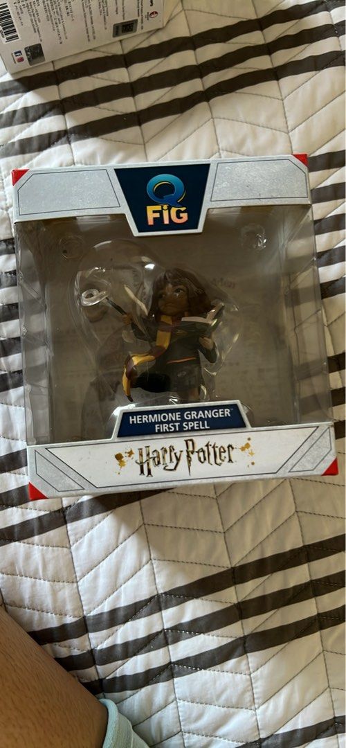 Q Fig Harry Potter Hermione Granger First Spell Figurine (Category: Figurines & Statues) located in Taguig. Submitted by luckythebichon (Listing ID 1445486521, Image 1). Description: Q Fig collectible figurine of Hermione Granger casting her first spell. From the Harry Potter series. Comes in original packaging. MOP: Maya/Gcash Delivery: JNT.
