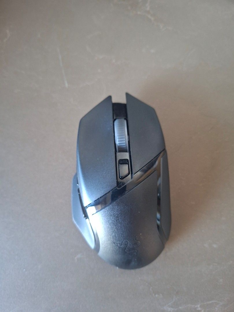Razer Basilisk V3 x Hyperspeed Wireless Gaming Mouse490220140511907841
