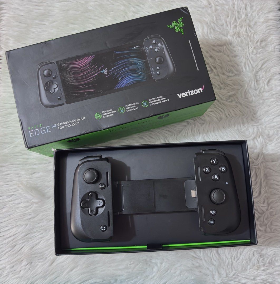 Razer Kishi V2 Pro Mobile Gaming Controller (Category: Controllers) located in Paranaque City. Submitted by dalle_closet (Listing ID 1445467944, Image 1). Description: kishi V2 pro controller type C slightly used pa working well.