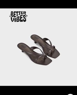 (Category: ) located in . Submitted by Brands.by.Grace (Listing ID 1445602502, Image 1). Description: .