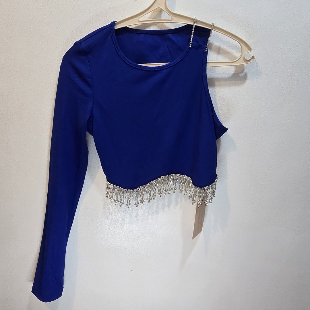 Royal blue top with crystal fringe (Category: Blouses) located in Mandaluyong City. Submitted by paushhstore (Listing ID 1445598245, Image 3). Description: Just a friendly reminder: 🎗No low baller/no tawad divisoria 🧡For preloved items, always expect signs of use 🔎Once offer is accepted, please send us your name, shipping address and contact number along with your preferred MOP and courier 💶MOP: Gcash, Maya, BDO, Unionbank, BPI 🚚Delivery met