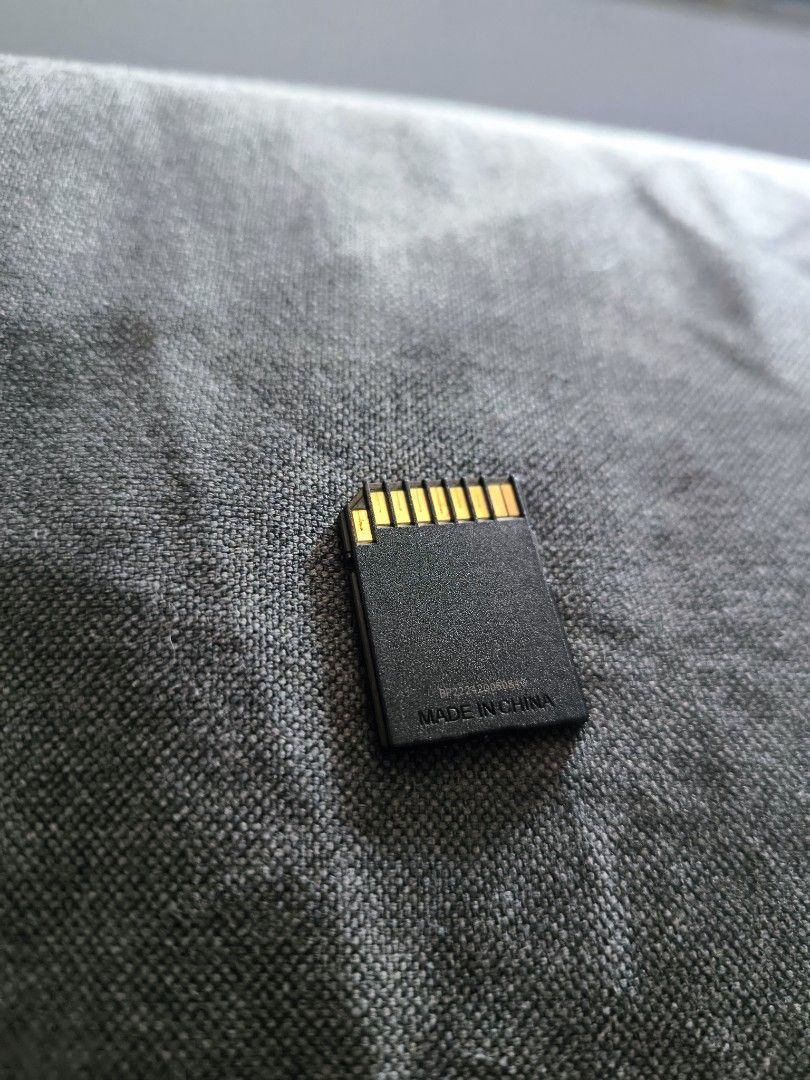 Sandisk Extreme pro 128gb (Category: Memory & SD Cards) located in Paranaque City. Submitted by chris.chris18 (Listing ID 1445425600, Image 2). Description: - Brand: SanDisk - Model: Extreme PRO - Capacity: 128GB - High-speed performance for photos and videos - Reliable and durable - Meetup locations: Parañaque City (SM Sucat Parking) or along Las Piñas-Alabang road. selling my sandisk 128gb extreme pro. serial number in the 3rd photo, you can ch