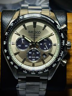 (Category: ) located in . Submitted by watchcartelph (Listing ID 1445425536, Image 1). Description: .