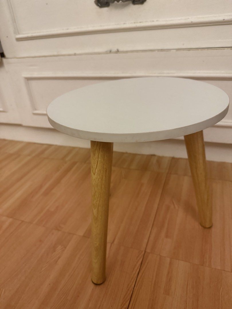 Side Table - perfect for condo and apartment. Scandinavian (Category: Tables & Sets) located in Cainta. Submitted by miren_closet (Listing ID 1445529071, Image 3). Description: .