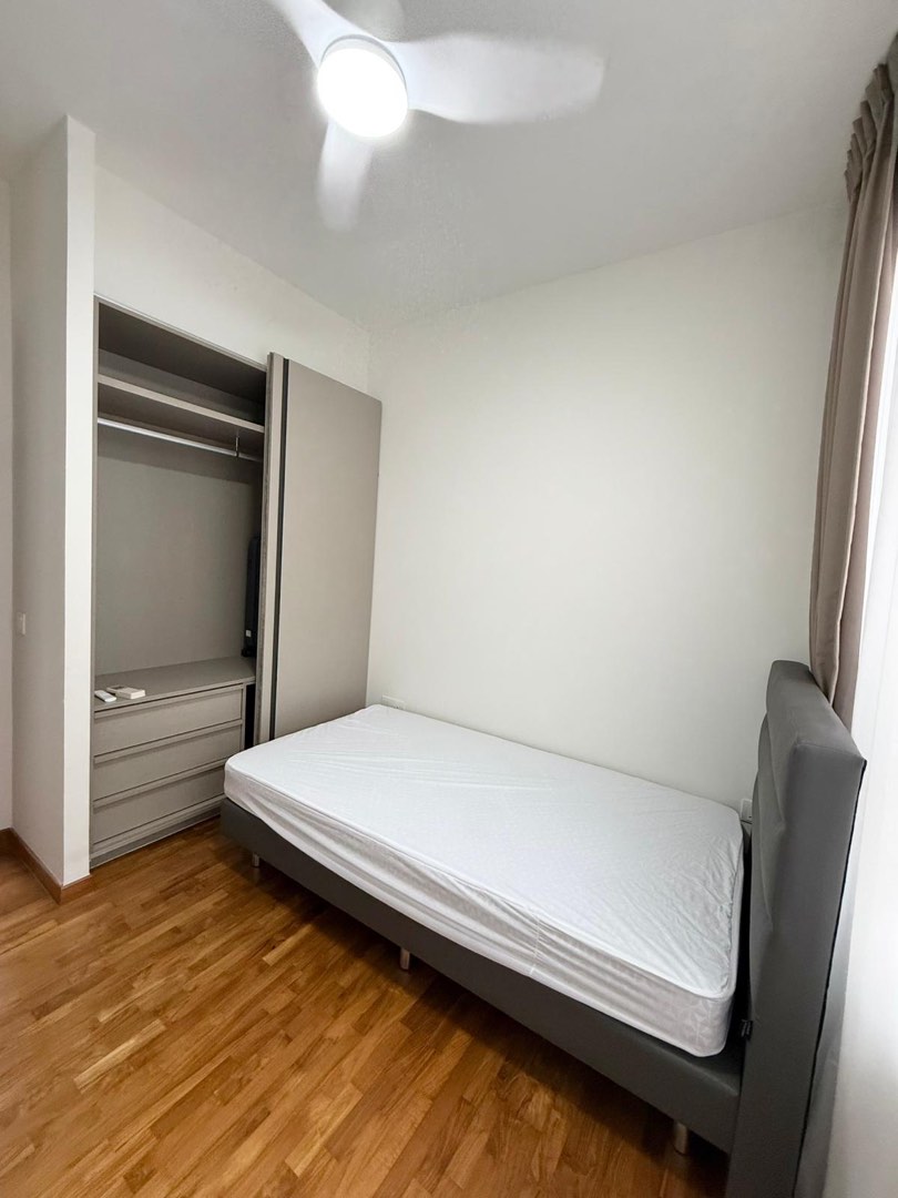 (Category: ) located in . Submitted by colelynlim (Listing ID 1445441942, Image 1). Description: .