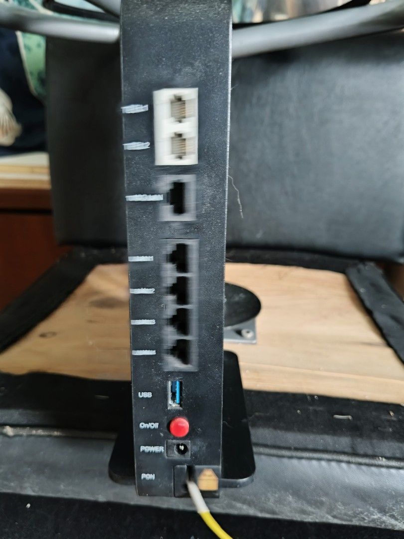 Singtel XGS Optical Network Router ZTE489955434043156483