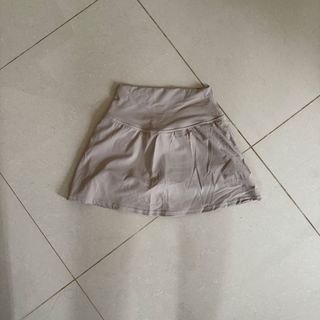 (Category: ) located in . Submitted by kopitiamcloset (Listing ID 1445532987, Image 1). Description: .