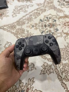 (Category: ) located in . Submitted by fynx_gaming (Listing ID 1445546366, Image 1). Description: .