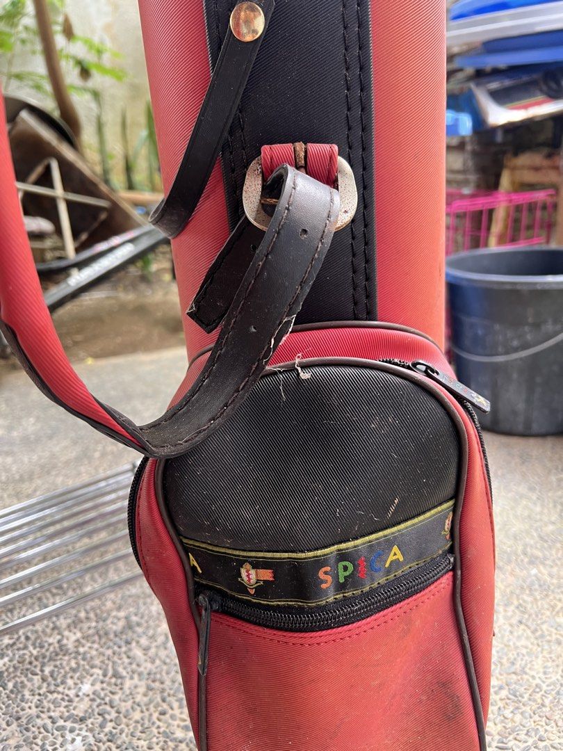 Spica Red Golf Range Bag Day Bag (Category: Golf) located in Quezon City. Submitted by adewaide (Listing ID 1445469643, Image 3). Description: Spica red golf range bag Can fit up to 15 clubs With pocket for gloves and other items.