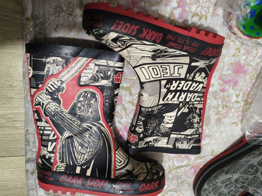 Star Wars Rainbooks for boyz (Category: Babies & Kids Fashion) located in Manila. Submitted by shine8889 (Listing ID 1445554050, Image 2). Description: brand new size 10 actual item posted.