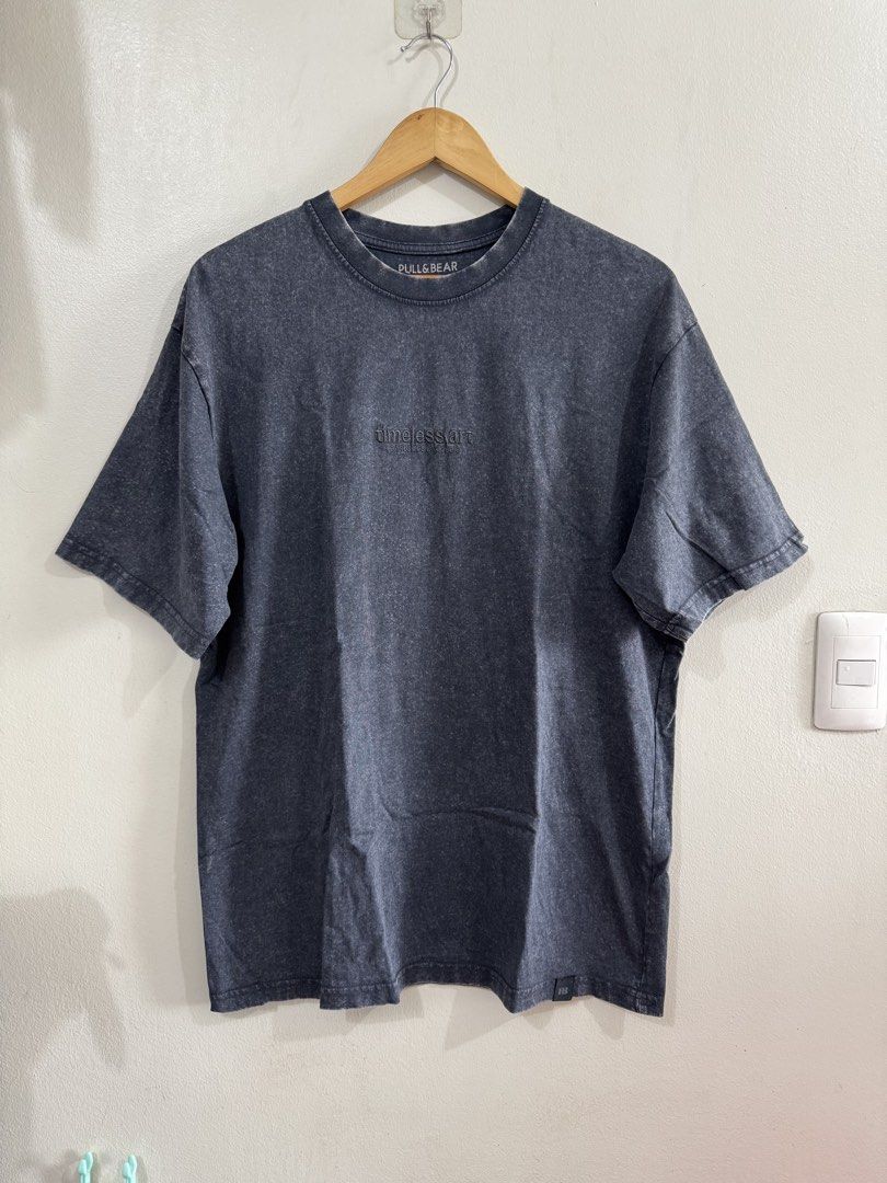 STWD PULL AND BEAR CHARCOAL BLACK OVERSIZED SHIRT (Category: Tshirts & Polo Shirts ) located in Pasig City. Submitted by _king.declutter (Listing ID 1445584802, Image 1). Description: STWD PULL AND BEAR ACID WASHED OVERSIZED SHIRT CHARCOAL BLACK SMALL SIZE BUT FIT TO LARGE BRAND NEW CONDITION 799 ONLY 1500 ORIGINAL PRICE.