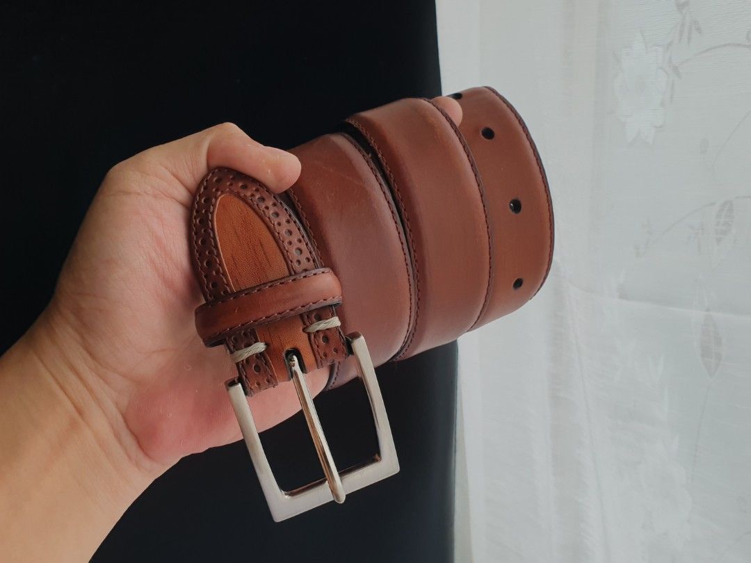 Thick Italian Leather Belt (Category: Belts) located in Quezon City. Submitted by WasalakTwo (Listing ID 1445541781, Image 1). Description: Bought in Japan Durable and high quality Goodcondition Clean and presentable 44" overall 35" to 40" holes 1.3" width Open for delivery nationwide.