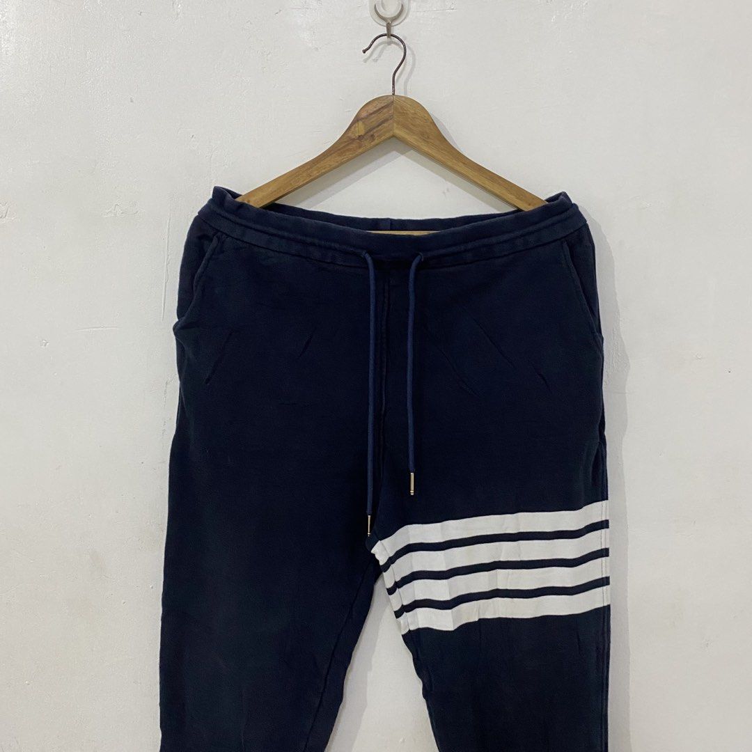 Thom Browne 4Bar Sweat Pants (Category: Joggers) located in Las Pinas. Submitted by declutter_thing69 (Listing ID 1445511811, Image 2). Description: Thom Browne 4Bar Sweat Pants Legit/Authentic Excellent condition Size 3 32 inches Waist 37 inches Length.