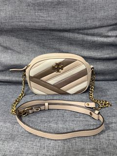 (Category: ) located in . Submitted by luxe.palace (Listing ID 1445524131, Image 1). Description: .