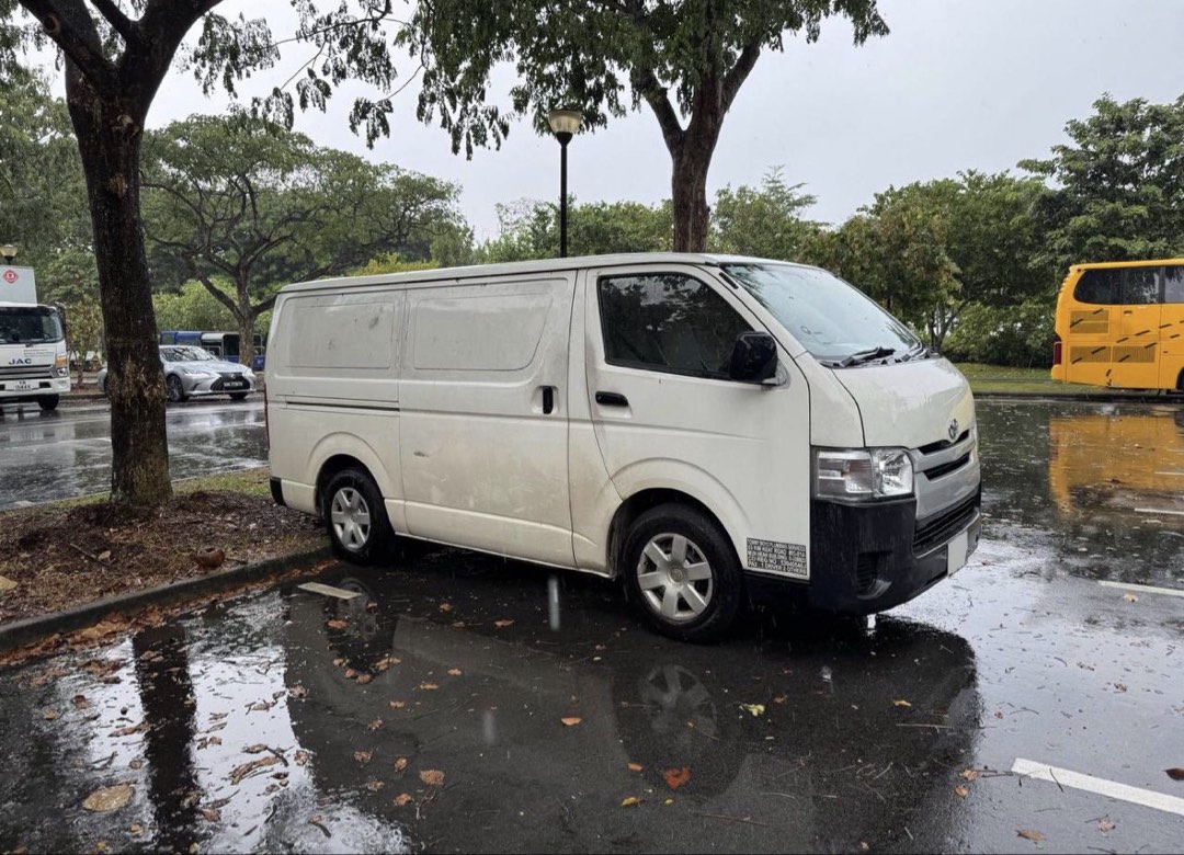 (Category: ) located in . Submitted by rentique.autos (Listing ID 1445590050, Image 1). Description: .