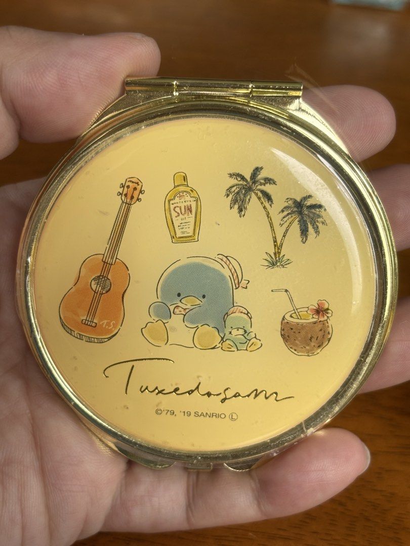 Tuxedo Sam year 2019 pocket dual mirror (Category: Mirrors) located in Calamba. Submitted by cur8d (Listing ID 1445490152, Image 1). Description: .