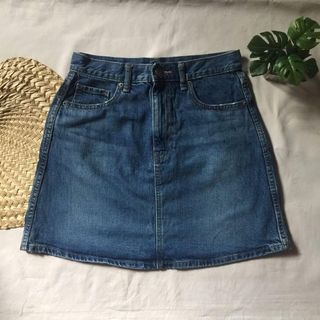 (Category: ) located in . Submitted by lovedbyzi (Listing ID 1445449852, Image 1). Description: .