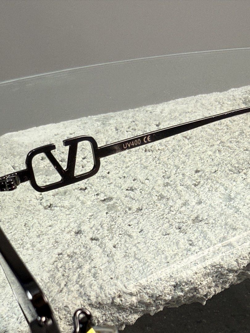 VALENTINO (Category: Sunglasses & Eyewear) located in Angeles City. Submitted by secondluxph (Listing ID 1445583226, Image 3). Description: - VALENTINO SUNGLASSES - GARAVAN EYEWEAR - V LOGO CAT EYE METAL FRAME - VLS135A - BLACK COLORWAY - PRISTINE CONDITION FITTED ONLY - JAPAN / HONGKONG SOURCE.