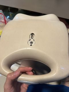 (Category: ) located in . Submitted by missyteddy (Listing ID 1445554899, Image 1). Description: .