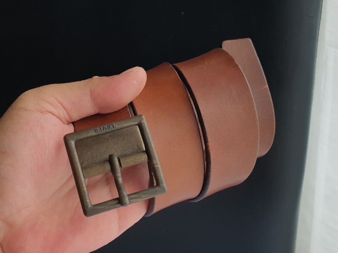Vintage Levi's Square Leather Belt (Category: Belts) located in Quezon City. Submitted by WasalakTwo (Listing ID 1445524530, Image 3). Description: Bought in Japan Goodcondition Still presentable Expect signs of usage 33" overall 26" to 30" holes 1.2" width Open for delivery nationwide.