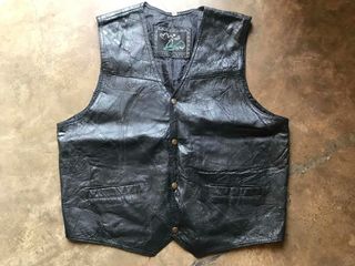 (Category: ) located in . Submitted by modesthrift (Listing ID 1445503001, Image 1). Description: .