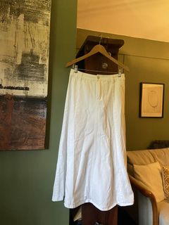 (Category: ) located in . Submitted by pb.closet (Listing ID 1445429508, Image 1). Description: .