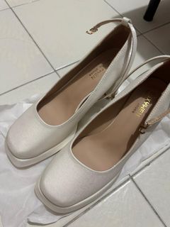 (Category: ) located in . Submitted by nicholasxuan896 (Listing ID 1445565721, Image 1). Description: .