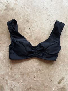 (Category: ) located in . Submitted by tidyup.lara (Listing ID 1445420545, Image 1). Description: .