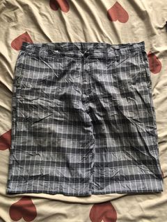 (Category: ) located in . Submitted by hellxthrift (Listing ID 1445424790, Image 1). Description: .