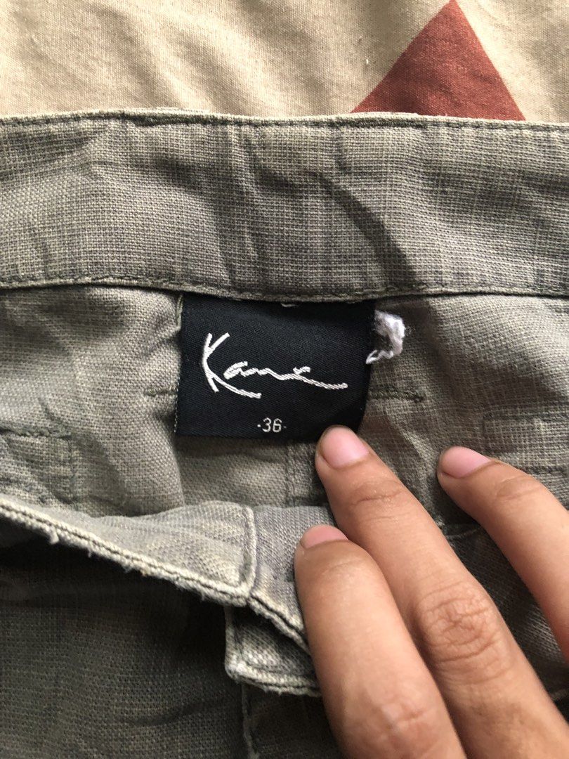 Y2k Karl kani cargo shorts (Category: Shorts) located in Kidapawan. Submitted by hellxthrift (Listing ID 1445423815, Image 3). Description: Size 36 on the waist 24 on length .