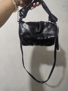 (Category: ) located in . Submitted by chicout (Listing ID 1445536681, Image 1). Description: .