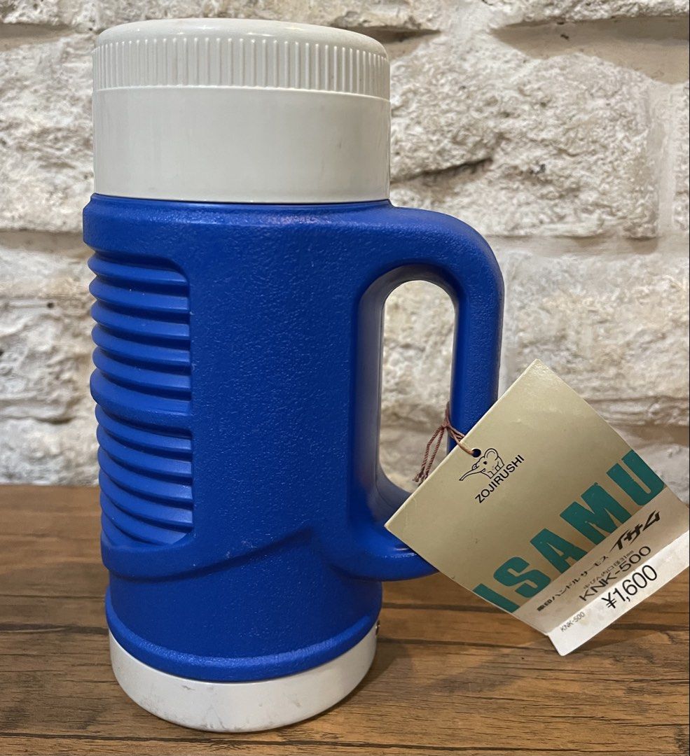 Zojirushi thermos 9” (Category: Water Bottles & Tumblers) located in San Fernando. Submitted by japansurpluselyu (Listing ID 1445536707, Image 2). Description: .