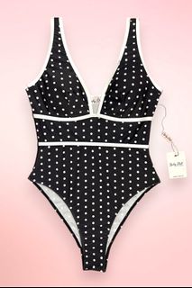 (Category: ) located in . Submitted by luckydollstore (Listing ID 1445682856, Image 1). Description: .
