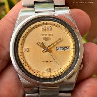 (Category: ) located in . Submitted by classicwatchkeeper (Listing ID 1445625192, Image 1). Description: .