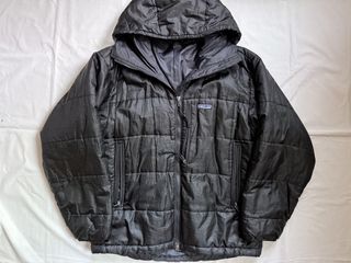 由 trade_a_jacket (刊登 ID 1445676950，圖片 1) 提交，位於 的 (類別：)，說明：。